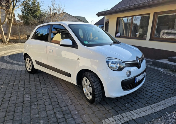 Renault Twingo cena 23700 przebieg: 96000, rok produkcji 2016 z Tuchów małe 191